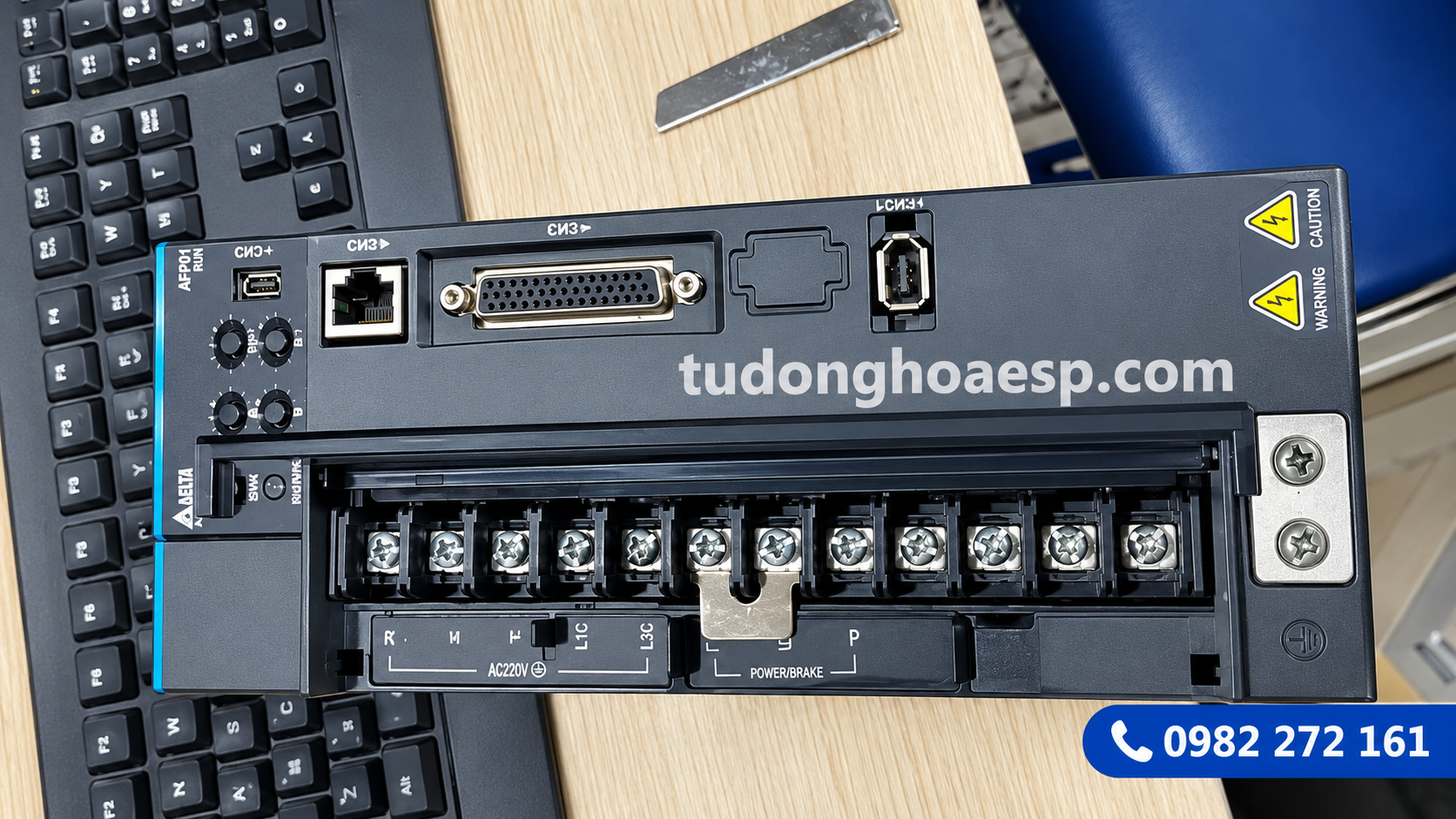 Driver servo minh họa thiết bị truyền động trong hệ thống tự động hóa nhà máy