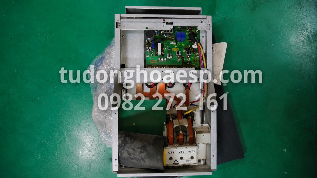 Sơ đồ kết nối biến tần Schneider ATV212 với PLC cảm biến áp suất và BMS
